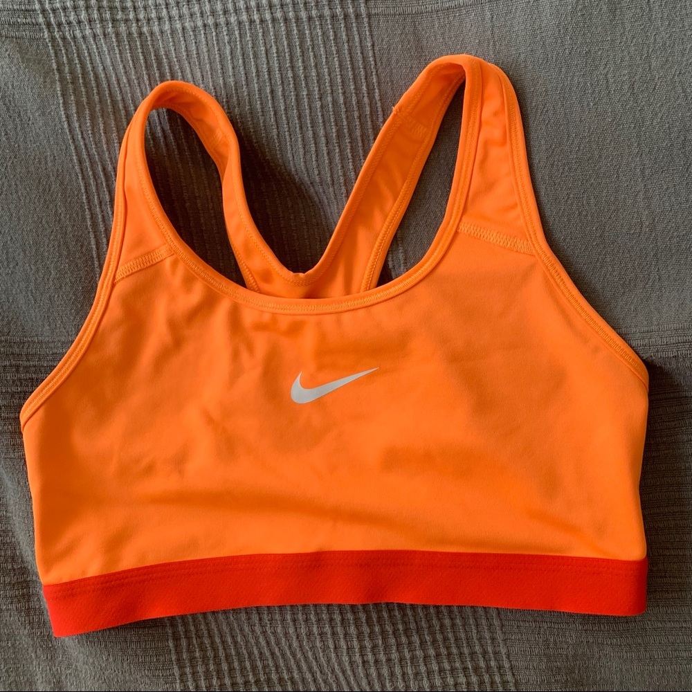 ❌ SOLD ❌ orange Nike sports bra